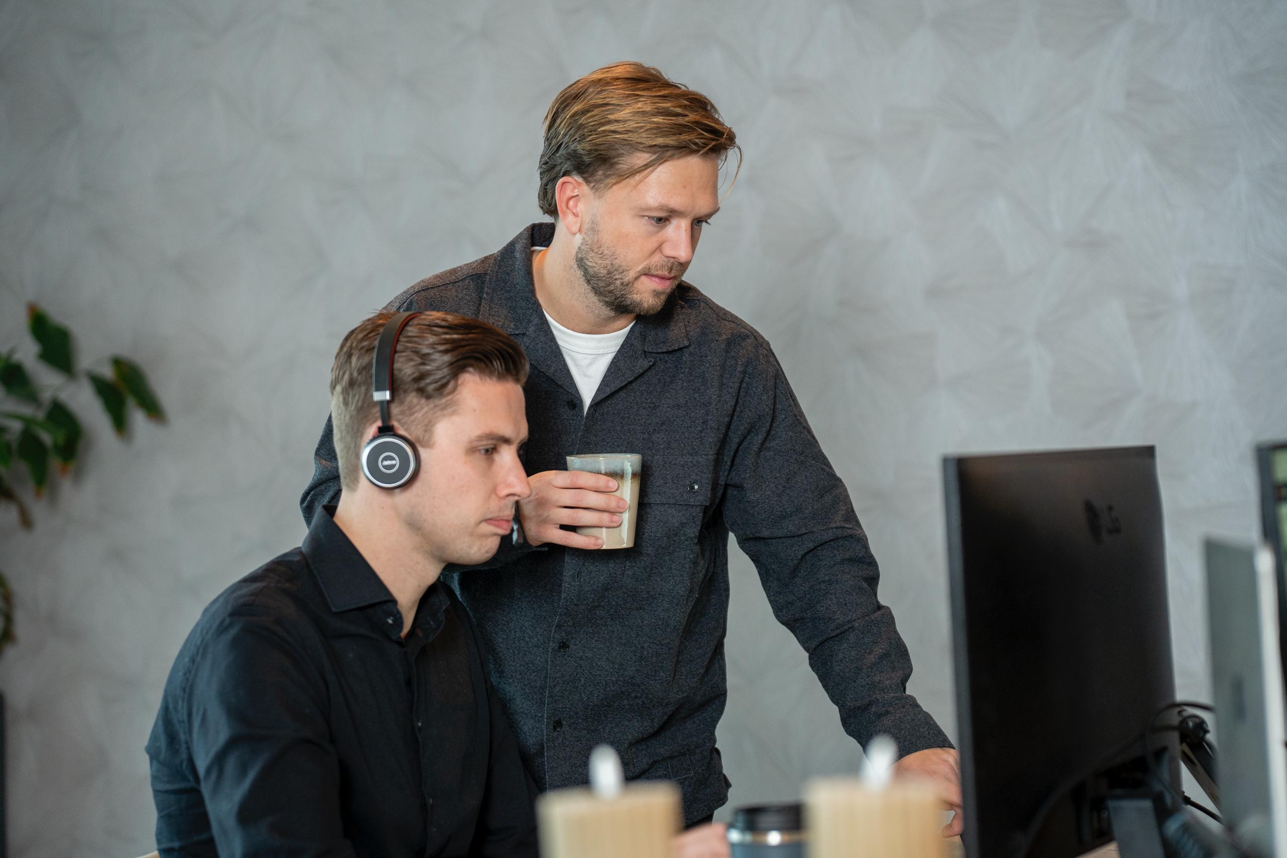 Match-day adviseurs tijdens een werksessie